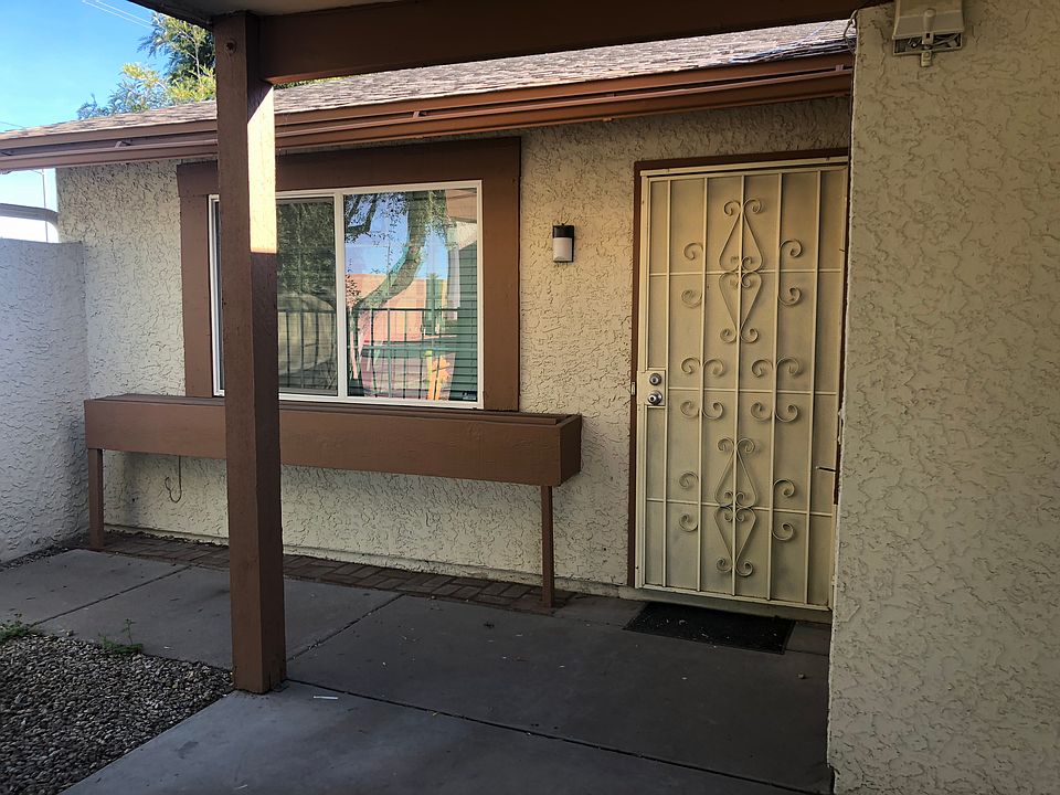 1st image of 2616 W Joan De Arc Ave