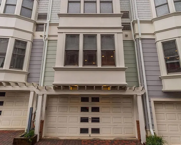 2058 N Oakland St — Photo 28