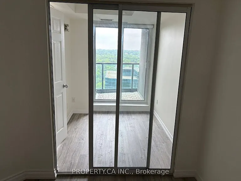 30 Harrison Garden Blvd #1906 — Photo 27