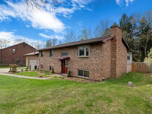 4009 Packard St, Parkersburg, WV 26104