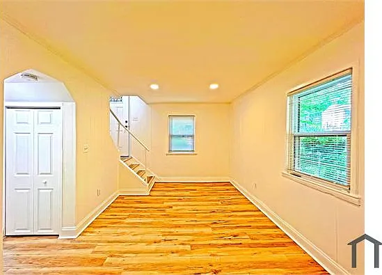 7009 Hawthorne St — Photo 34