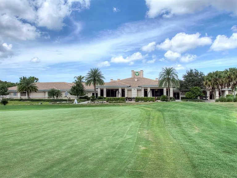 905 Fairway Cove Ln #205 — Photo 32