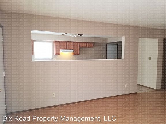 5th image of 3011 Burbank Ave