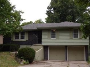 524 NW 87th Ter, Kansas City, MO 64155