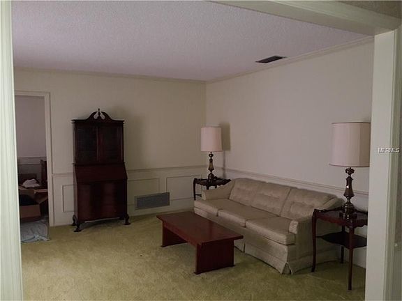 3rd image of 3228 Stonewood Ct