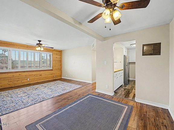 5th image of 424 W Brown Road #207