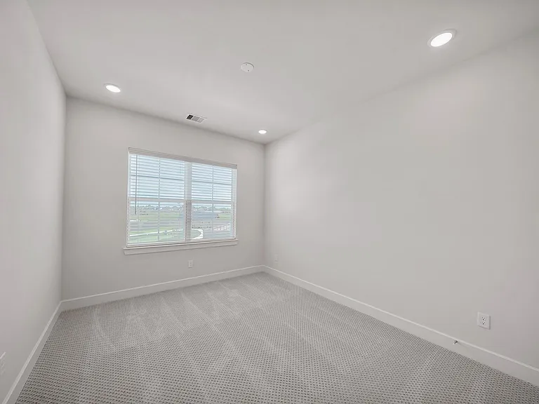 1518 Colonial Gorge Dr — Photo 26