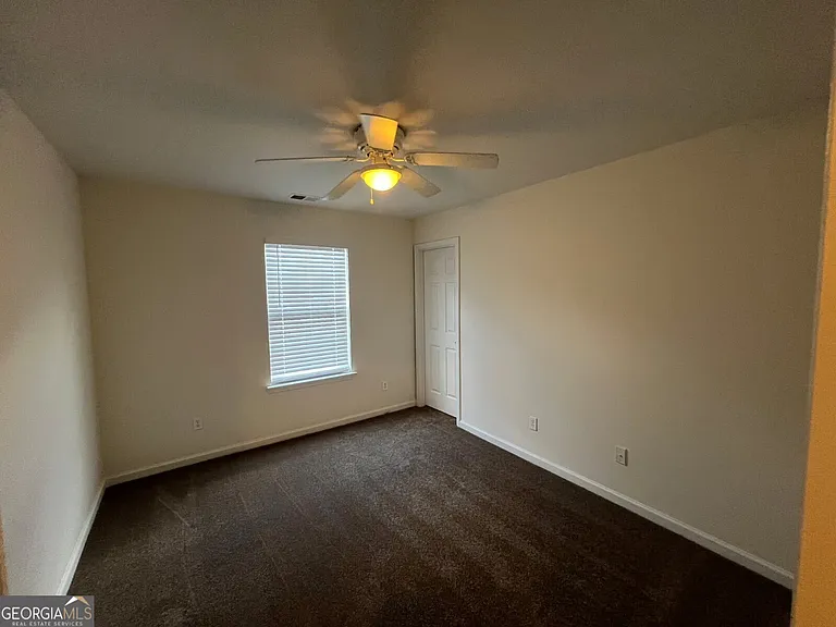 421 Holland Springs Dr — Photo 24