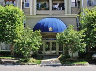 7202 Ravenscroft Rd, Clifton, NJ 07013