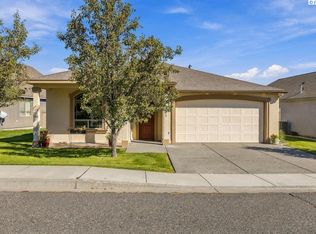 2662 Eaglewatch Loop, Richland, WA 99354