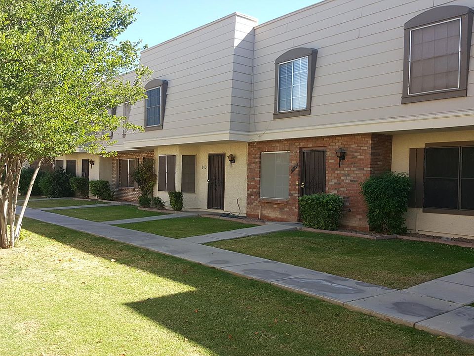 Front of Townhouse