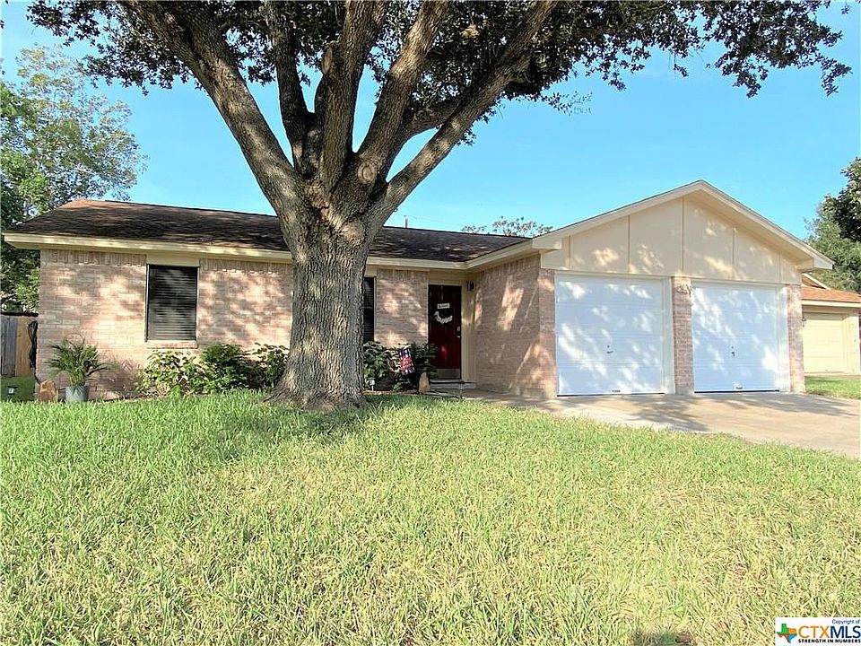 1st image of 512 Monterrey Dr