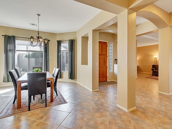 5th image of 13827 N Silvercreek Pl