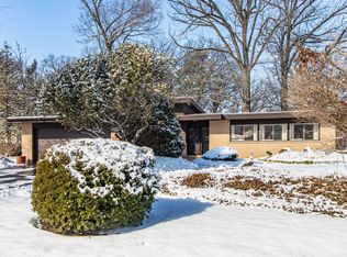 2742 Arlington Ave, Highland Park, IL 60035