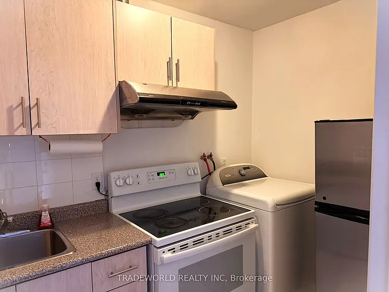 108 Wharton Sq #GROUND FLOOR — Photo 5