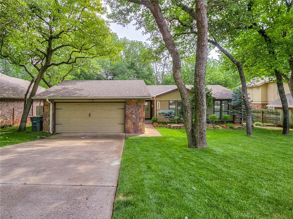 1st image of 2425 Tredington Way