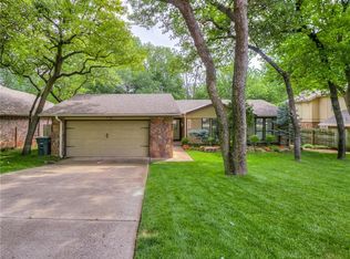 2425 Tredington Way, Edmond, OK 73034