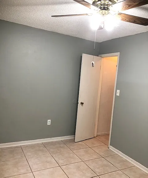 787 Lincoln Pkwy — Photo 10