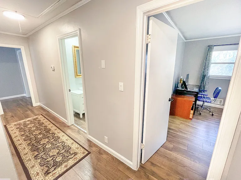 1300 Stillmeadow Rd SW — Photo 16