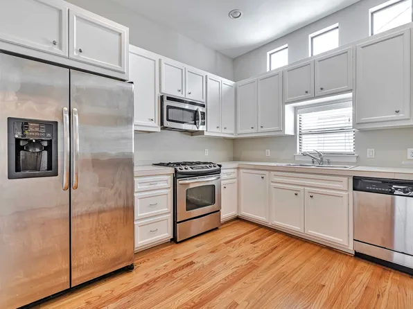 648 Westcross St Unit 801, Houston, TX 77018