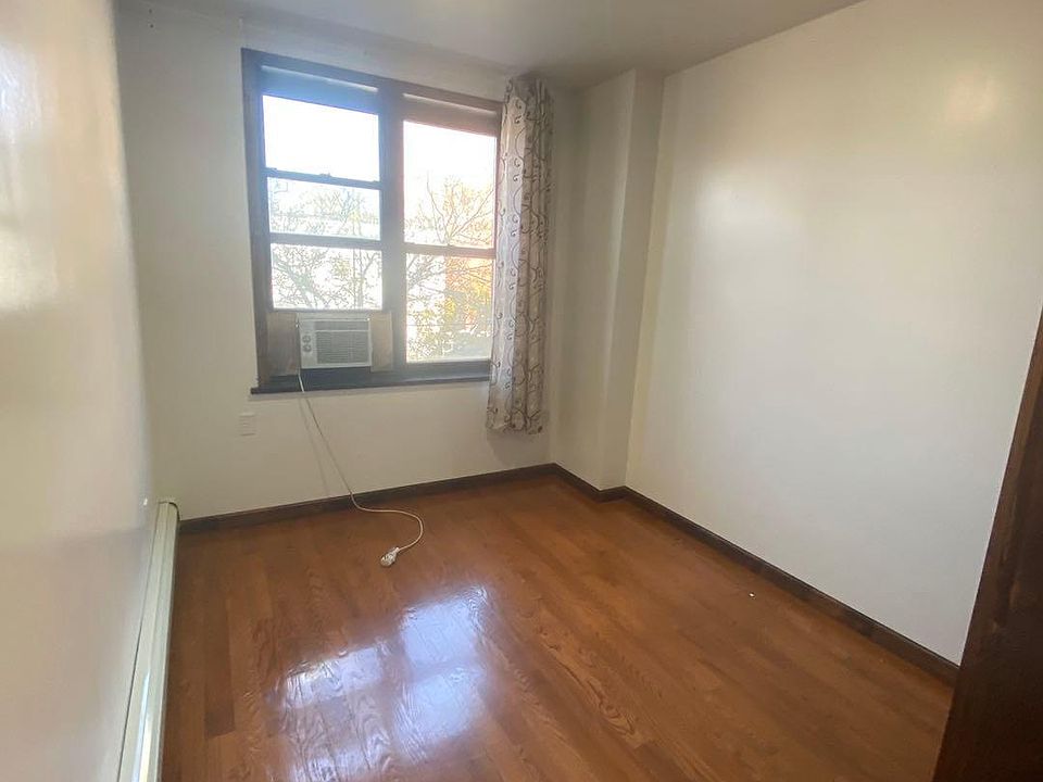 1st image of 907 59th St #2