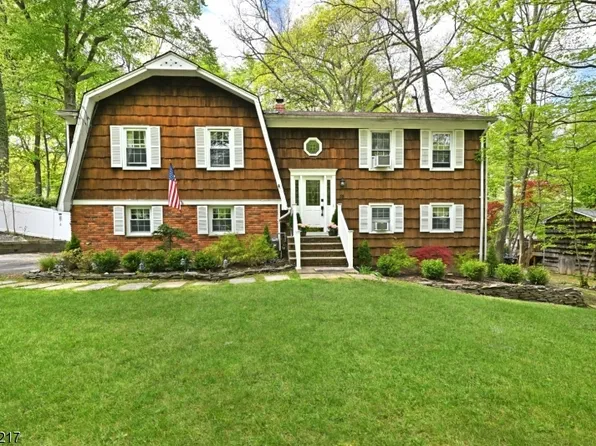38 Windbeam Loop, Ringwood Boro, NJ 07456