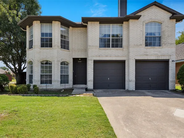 5701 Indian Hill Dr, Arlington, TX 76018