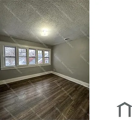 1635 Holmes St #2 — Photo 13