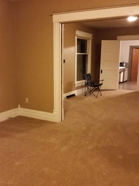 2nd image of 166 W Samaria Rd