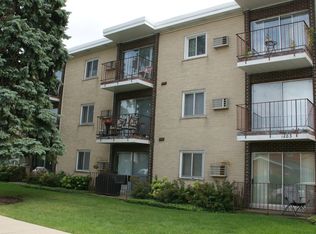 1283 E Washington St APT G, Des Plaines, IL 60016