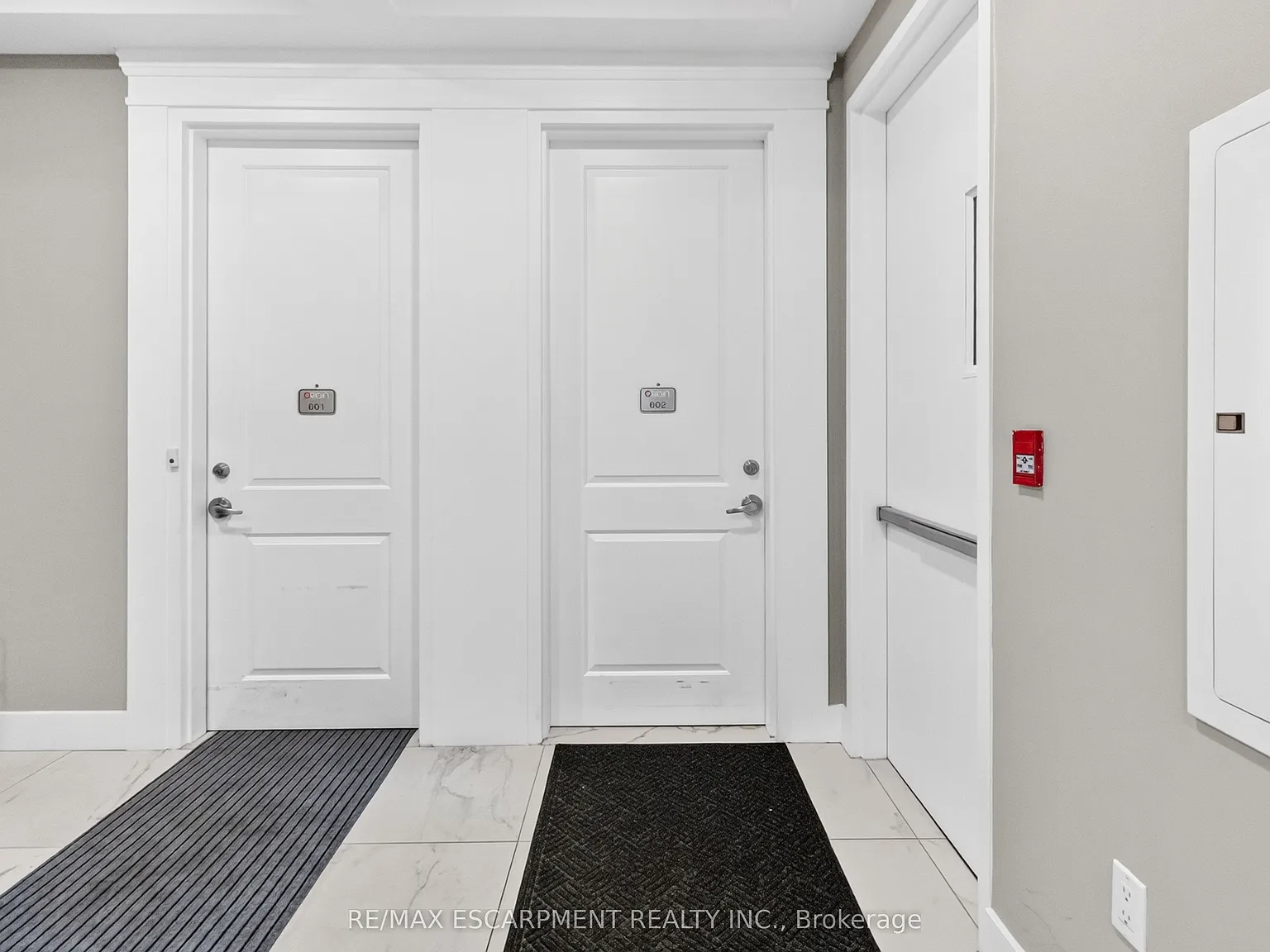 3 bed, $3,500 — Photo 3