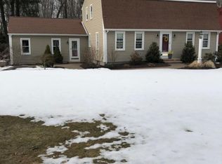 2 Slipper Hill Ln, Jefferson, MA 01522