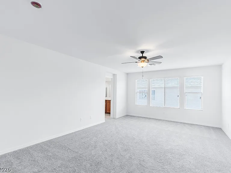 5748 Yellow House St — Photo 17