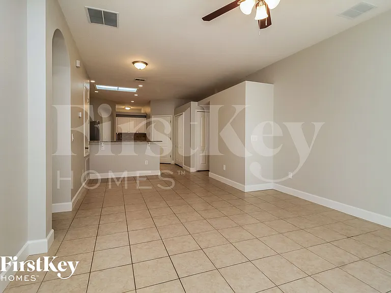 1466 Ashdown Ct — Photo 3