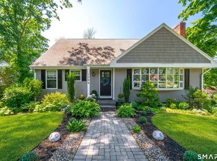 1364 Ridge Road, North Haven, CT 06473