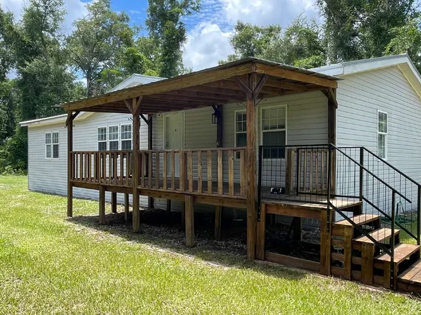 340 SW Trenton Ter, Fort White, FL 32038