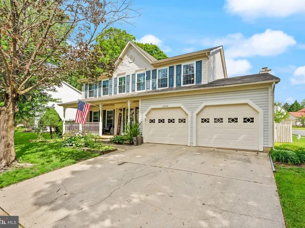 4850 Woodie Ct, Woodbridge, VA 22193