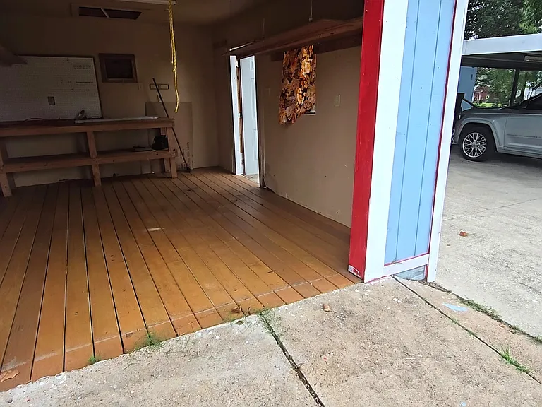 203 Iowa St — Photo 32