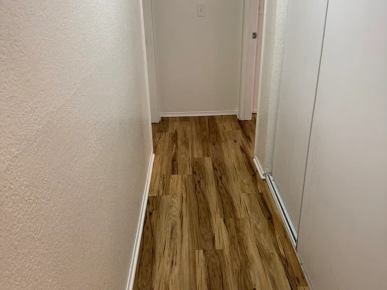 The Carlton Ridge Apartments — Photo 100