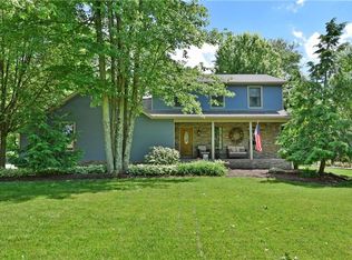 1678 Laura Ln, Mineral Ridge, OH 44440