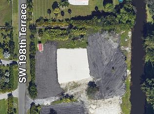 5204 SW 198th Ter, Fort Lauderdale, FL 33332