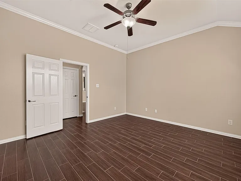 12107 Redbud Brook Trl — Photo 23