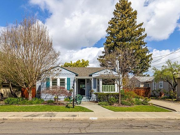3rd image of 1850 Fuller Way