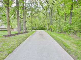 12717 Schwartz Rd, Grabill, IN 46741