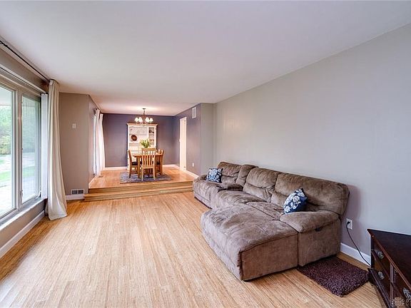 4th image of 2288 Barnett Dr