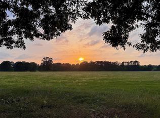 934 Jones Rd, New Waverly, TX 77358