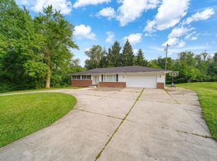 4802 Forrister Rd, Adrian, MI 49221