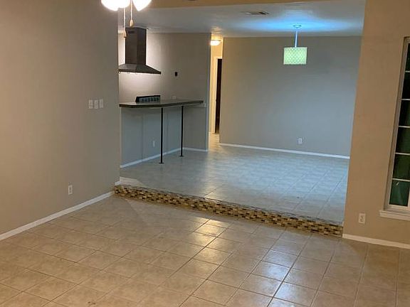 2nd image of 10604 Topperwein Dr #B