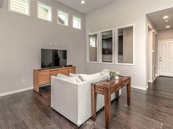 5th image of 19204 Trilogy Pkwy E