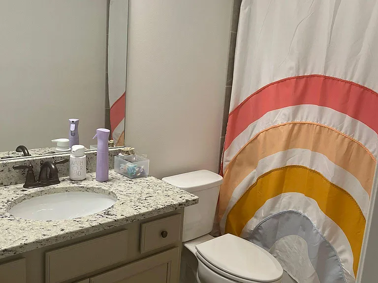 218 Hamlet Dr — Photo 36